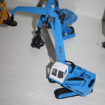 Fuchs 350 Umschlag auf verstellbarem Raupenfahrwerk