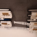 5 auf einen Streich. die beiden vorne werden Erdbohrgeräte tragen.