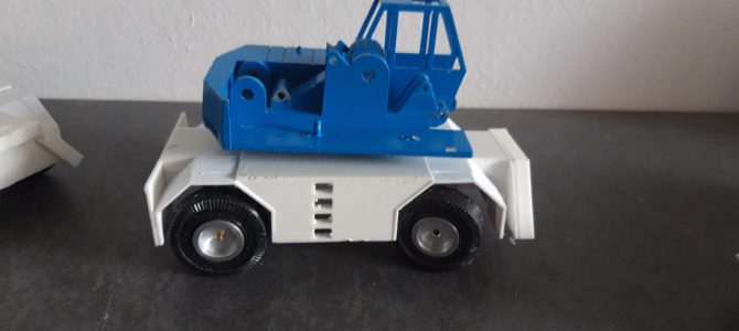 Fuchs 712 SS auf Basis NZG Fuchs 118