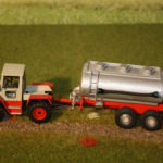 Intrac mit Güllewagen, Eigenbau