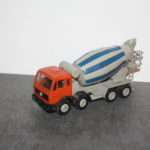 ein Conrad SK 4-achs Mischer mit NZG Fahrerhaus