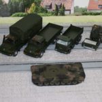 Lackierte LKW und ein LEO ohne Turm...