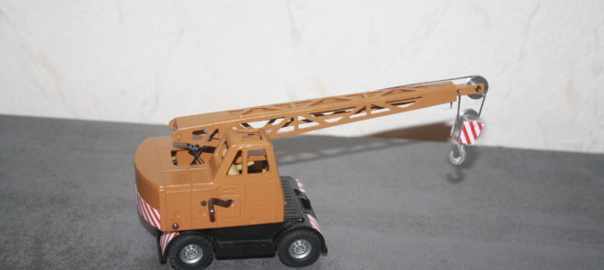 Aufgefrischte Dinky Toys – Coles Krane