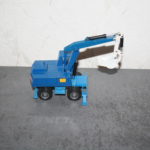 703 auf 713 Fahrgestell mit von mir angebauten, zusätzlichen Stützen