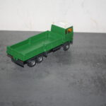 abdecken. und gibt der...