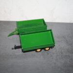 ...entstanden mit dem abgeschnittenen Oberteiln