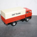 ...und Rückleuchten.