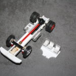 Fahrgestell und Einrichtung