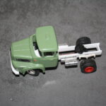 Der Fahrgestellrohling dazu