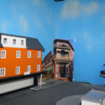 Bau des Eckhauses...