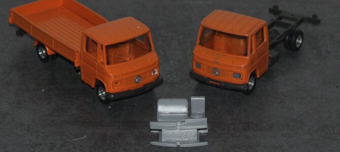Cursor Mercedes 407 in 1:50 Cursor Mercedes 407 in 1:50